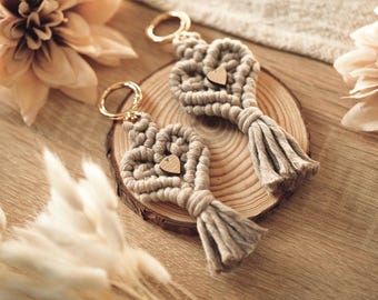 Macrame keychain | Heart pendant | Boho | Gift idea | Gift | Handmade | Boho macrame | Mother's Day gift | Gift for Mom