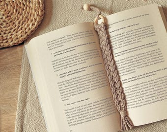Macrame bookmarks | personalized | gift idea | gift | handmade | boho macrame | boho decor | minimalist | bookmarks