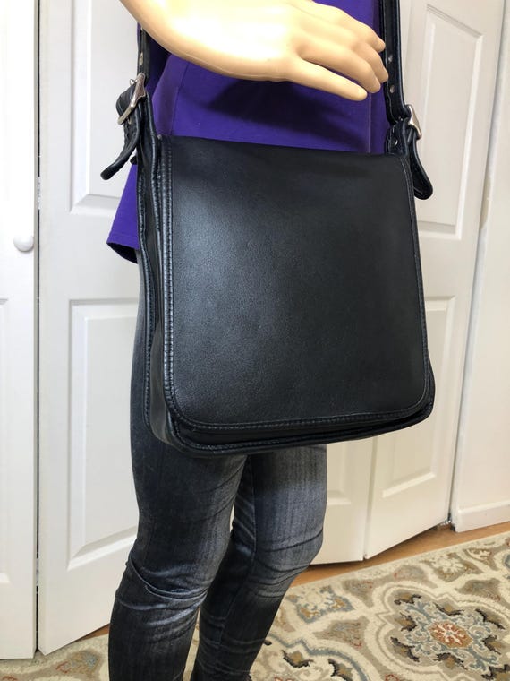 Vintage Coach Black Leather Legacy Studio Cross Body Flap