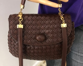 Every thing must go Sale Bottega Veneta dark brown leather mini bag top handle flap turn lock  Closer .