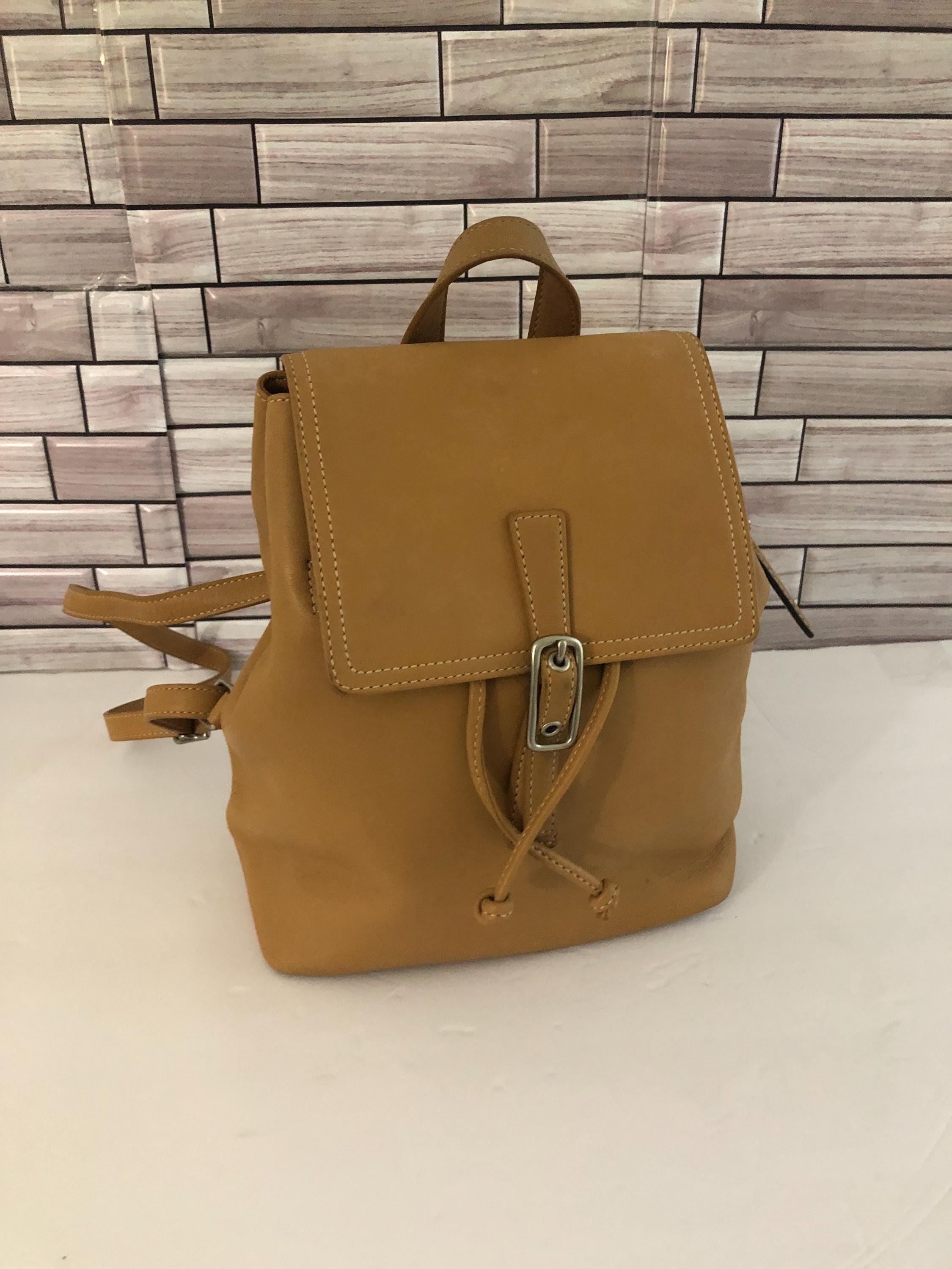 バッグ old coach vintage leather backpack bag Vintage Coach Leather Backpack