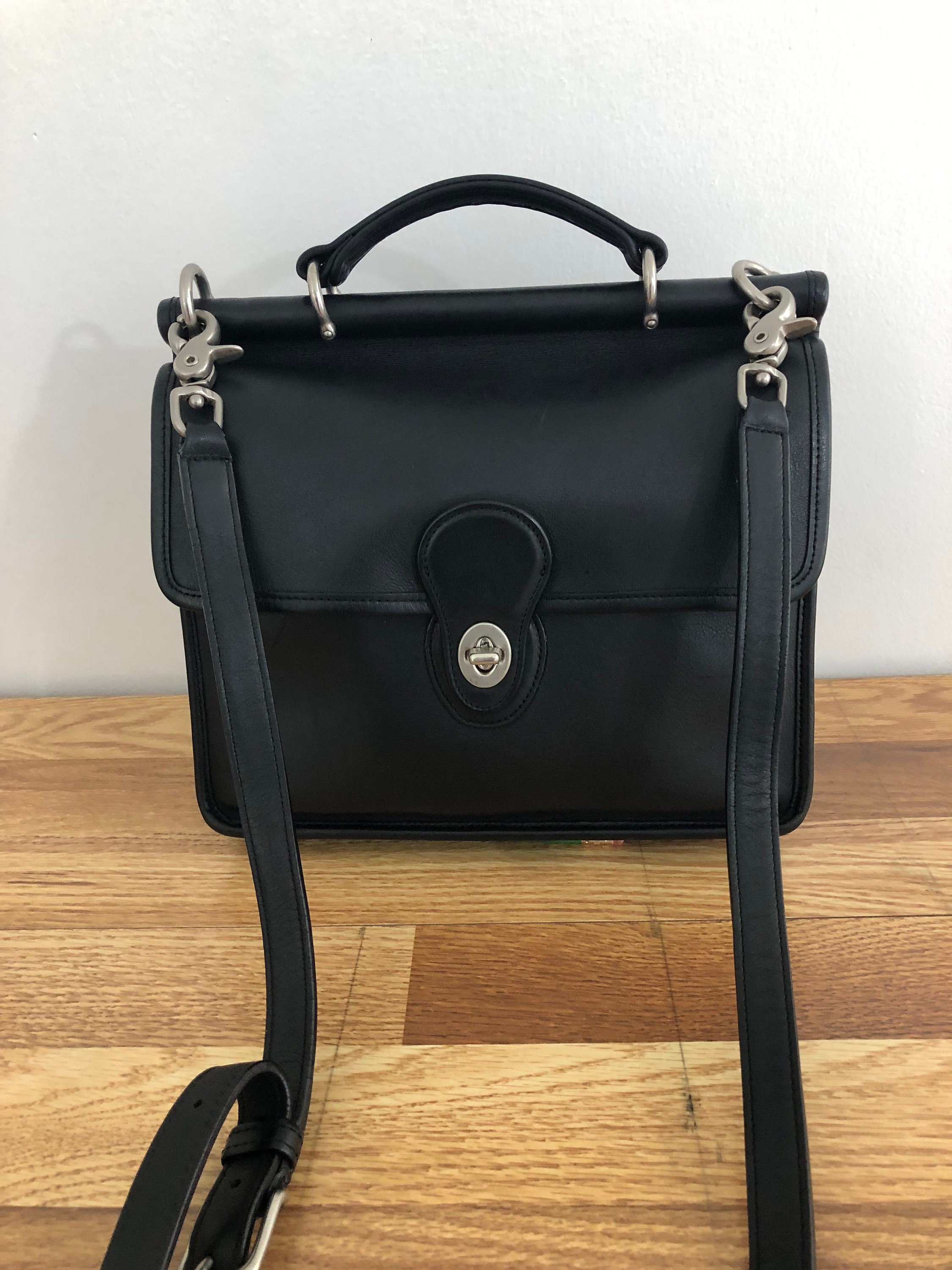 Vintage Coach Black Leather Cross Body Willis Tote Bag Style H050