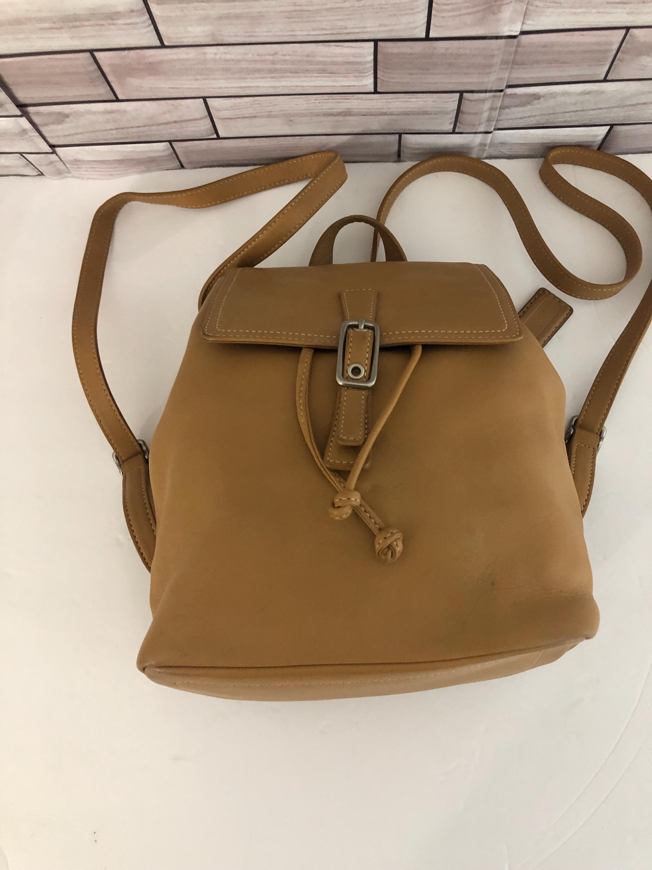 バッグ old coach vintage leather backpack bag Vintage Coach Leather Backpack