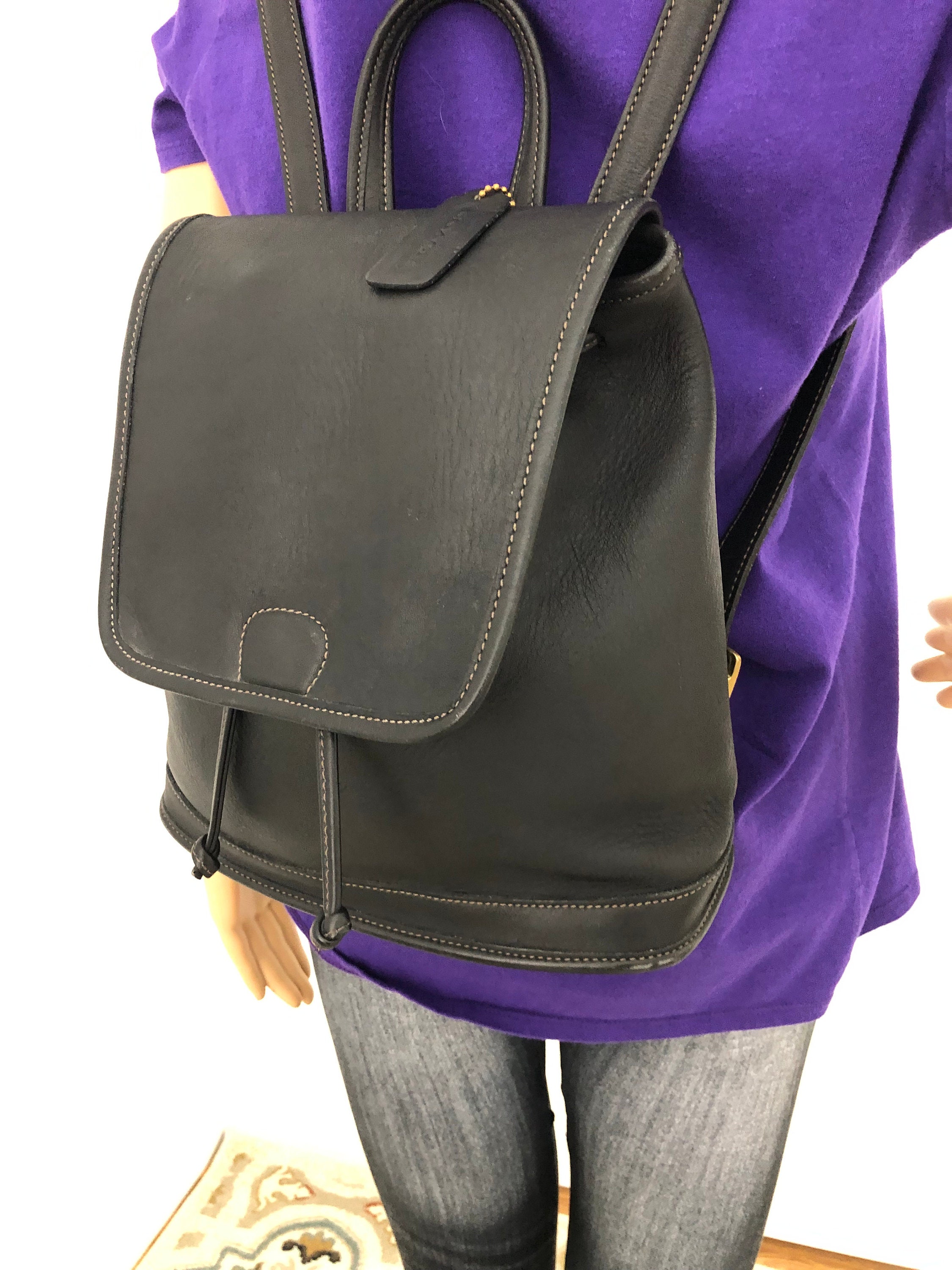 Labor Day Sale Vintage Coach Black Leather Backpack  display picture 1