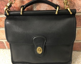 Vintage Coach black leather Cross body satchel Willis's tote bag Style B4D-9927 .