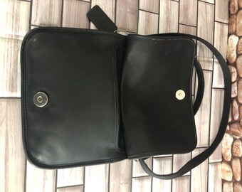 ◎vintage◎COACH Mini Body Bag BLACK Coach - Black Leather Vintage Mini Turnlock Crossbody Bag