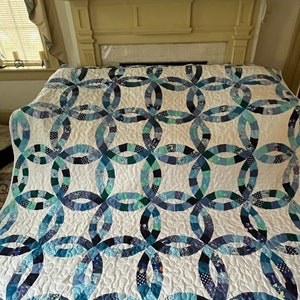 Quilt Scrappy Double Wedding Ring Blues Traditional Quilt Queen