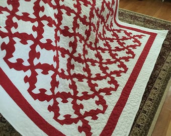 Quilt Drunkards Path Red and White Queen