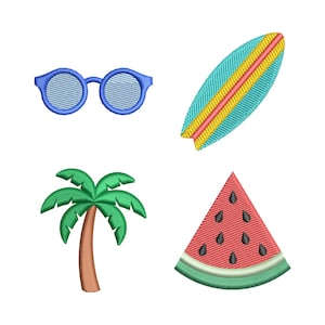 Puede incluir: Dise&ntilde;os bordados con tem&aacute;tica veraniega: gafas de sol azules, tabla de surf turquesa con rayas amarillas y rojas, palmera verde y una rodaja de sand&iacute;a con semillas negras. Perfecto para ropa y accesorios de verano.