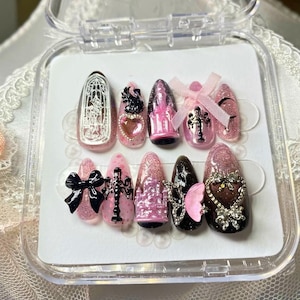 Gothic Princess Pink 3D Gel Press On Nails | Luxury Soft Pink, Black and Glitter Nail Art | Fake False Nail Art | Gift | Party | Wedding