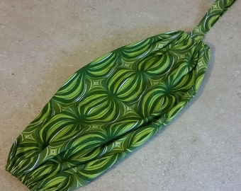 Green Print- Grocery Bag Dispenser- Plastic Bag Holder (Inv #7021)