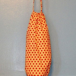 Red & Cream Polka Dot Distributeur de sacs dépicerie Porte-sac en plastique Inv 7011 image 2