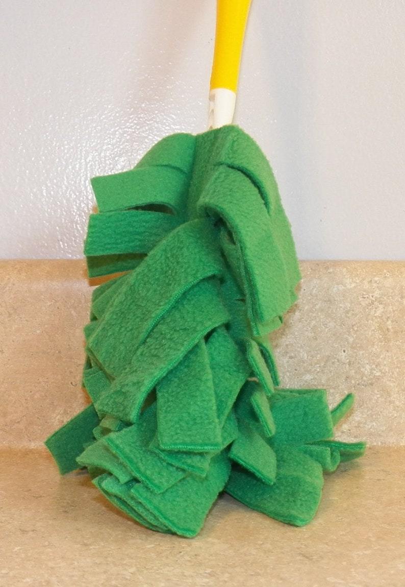 Fleece Reusable Duster Refill compatible with Swiffer Duster GREEN Inv 27004 image 2