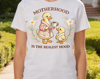 Silly Goose Mom T-Shirt, Retro Motherhood Mama Tee