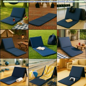 Puede incluir: Una colchoneta de camping plegable azul con una superficie acolchada. La colchoneta se muestra en varios entornos, incluyendo un parque, una playa y una sala de estar. La colchoneta se puede utilizar para acampar, hacer picnics o relajarse.