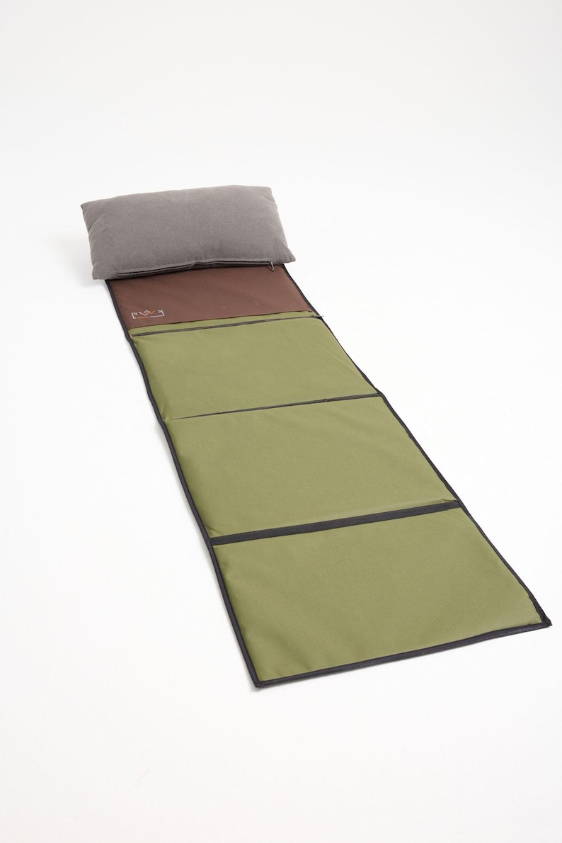 Silla de suelo plegable portátil TayaMat con respaldo - Colchoneta impermeable para camping y asiento de playa imagen 9