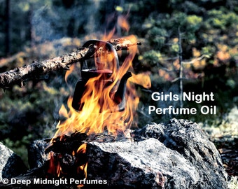 GIRLS NIGHT™ Perfume Oil - The Walking Dead inspired - Roasted coffee, sugar, sandalwood, cassia bark, lavender, snow - Andrea and Michonne
