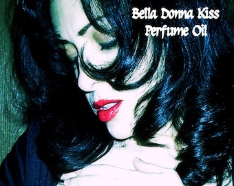 BELLA DONNA KISS™ Perfume Oil - Sweet Amber, Frankincense, Lush Berries, Vanilla, Soft Florals, Bergamot - Artisan Perfume