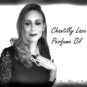 CHANTILLY LACE™ Perfume Oil - Vanilla, Eastern Sandalwood, Honeysuckle, Sweet Musk, Soft Florals - Fantasy Perfume - Retro Girls Set™