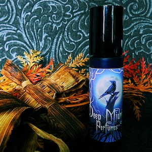CORN DOLLY™ Perfume Oil - Sweet corn husks, dried herbs, oakwood fire, amber, leaves - Gothic Autumn - Fall Fragrance
