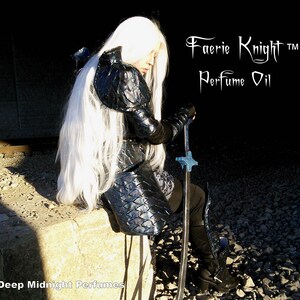 Faerie Knight™ Perfume Oil - Amber, Cedarwood, Oak, Grass, Honey, Clove, Rose, Bluebell, Citrus - Inspired by Roiben