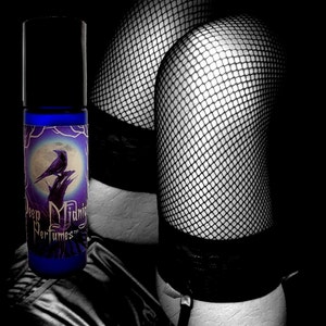 LACE AND LUST Perfume Oil - White Tea, Neroli, Gardenia - Gothic Perfume - Victorian Perfume