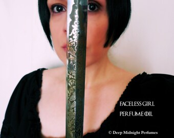 FACELESS GIRL Perfume Oil - Game of Thrones inspired - Cedarwood, Amber, Lavender, Olive Leaf, Sandalwood, Ylang ylang, Rose - Arya Stark