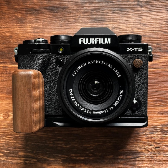 Fujifilm X-T5 Walnut Wood Aluminum Camera Grip – Ergonomic L