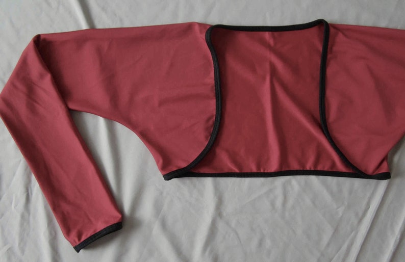 BOLERO Cycling Shrug Added Sun protection or transitional weather temps Solid S/M and L/XL 画像 8