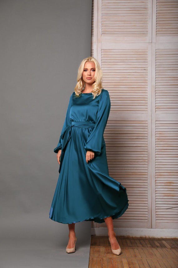 navy blue dress for baby girl White Satin Sleeveless A Line Midi Dress With Bow main image 0