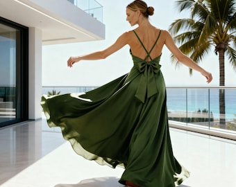 Olivgrünes Seiden-Satin-Maxikleid - Boho-Kleid mit offenem Rücken