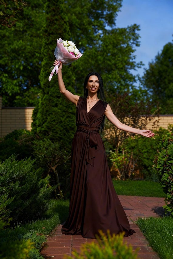 xscape formal dresses Evenings Halter Satin Evening Dress 6247X while the back of made in india The Ultimate Classic Black Color:PINK