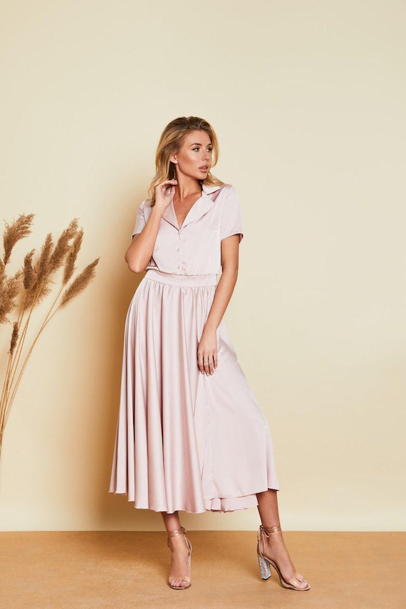 open lace back dress Berylove Women Blush Pink Off The Shoulder Mother of The Bride Dress Sheath Appliqued Midi Wedding Guest Dress with Slit, Blush Pink / US16 main image 0