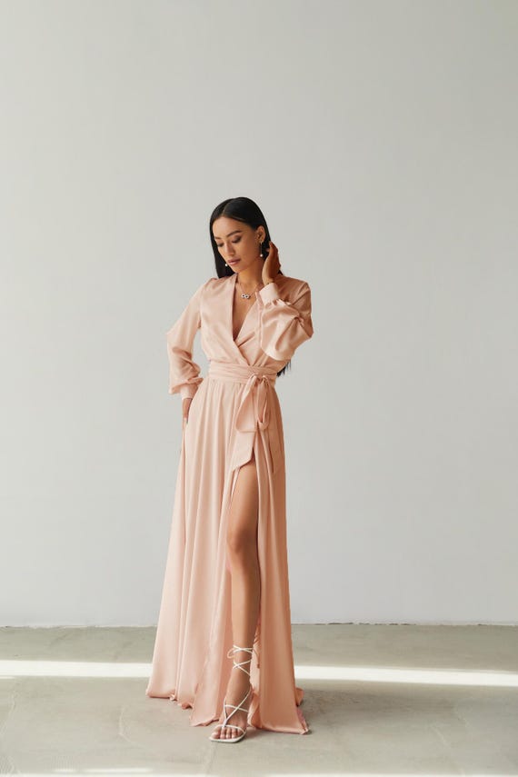 short dress with long sleeves and open back Silvana Long Sleeve Open Back Mini Dress