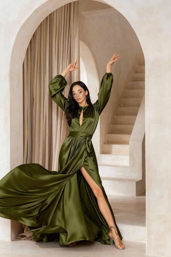 olive green satin dress long sleeve Silk Keyhole Maxi Gown, Formal Style:dress