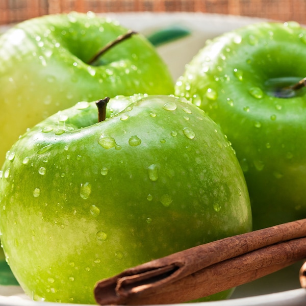 Photo Print - Still Life with Apples: Green Delicious