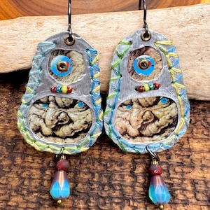 Handmade Re-Cycled Aluminum Earrings: Silver Recycled Pull Tabs, Riveted, Glass Beads