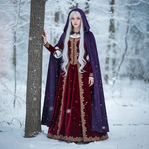 Medieval  Hooded Cloak Fantasy Renaissance Cape Long Gothic Witch Vampire Costume Cloak Halloween Festival Cosplay for Adults Men and Women