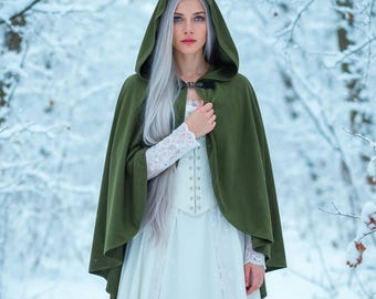 Fantasy Hooded Cape Adult Medieval Renaissance Short Cloak with Hood Fantasy Fair Witch Cloak Festival Gothic Halloween Costume Women Men