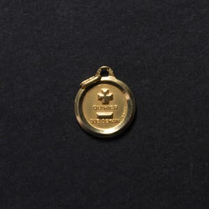 Augis Love Pendant / Medal, 18 carat Gold