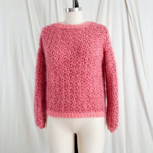 Vinage 60&#39;s Handknit Pink Rose Mohair Cozy Textured Crochet Balloon Sleeve Crop Knit Handmade Wool Sweater