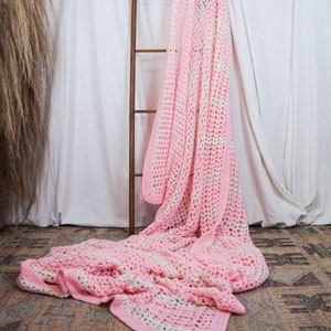 Handknit 80&#39;s Taffy Pink Contrast Stripe Crochet Handmade Afghan Cozy Vanilla Knit Handmade Cozy Blanket
