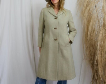 Vintage 60's Neutral Pistachio Green Wooden Elephant Head Button Single Breasted Textured Wool Feminine Tailored Coat
