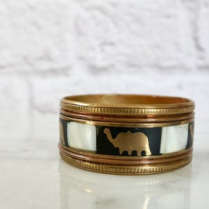 Vintage 80&#39;s Brass Elephant Abalone Inlay Bangle Animal Figural Handmade Bracelet