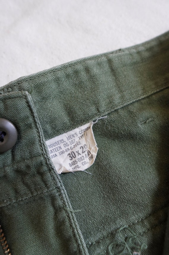 Vintage 60's Military Cut Off Army Green 1969 Uti… - image 9