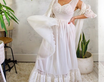 Vintage 50's Lady Duff Ethereal Lace Frothy Ivory Sheer Ruffle Peignoir Nylon Nightgown Romantic Bridal Set