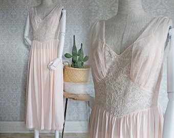 Vintage 60's Romantic Soft Pink Delicate Sheer Floral Embroidered Lace Long Nylon Nightgown Slip Dress