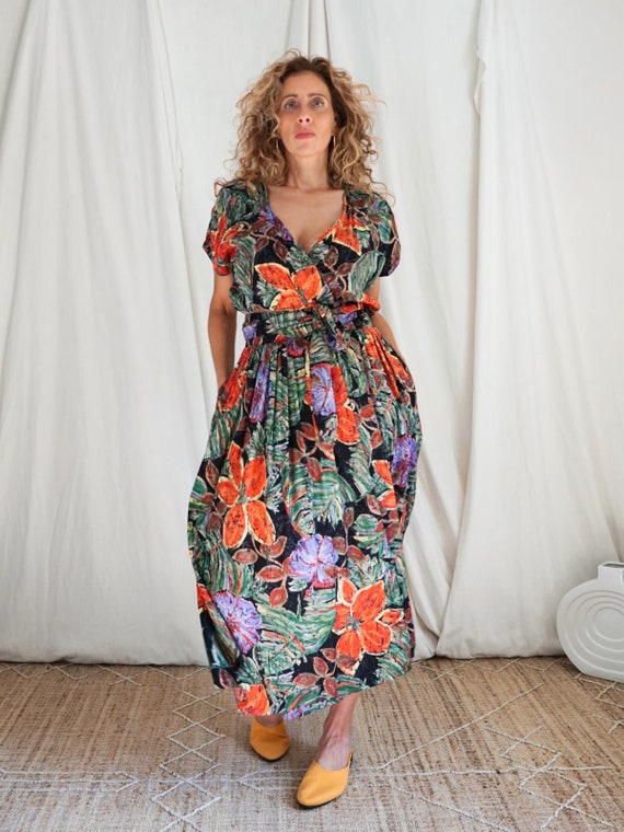 Vintage Floral Wrap Dress - image 3