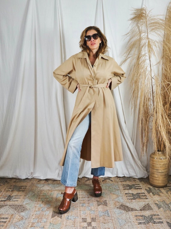 Vintage 70's Classic Tan Belted Minimalist Trench 