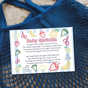 Tarjeta con chispas de frutas para bebé, poema "Sin regalos", complemento editable e imprimible, baby shower de verano, temática de mercado de agricultores, E2522